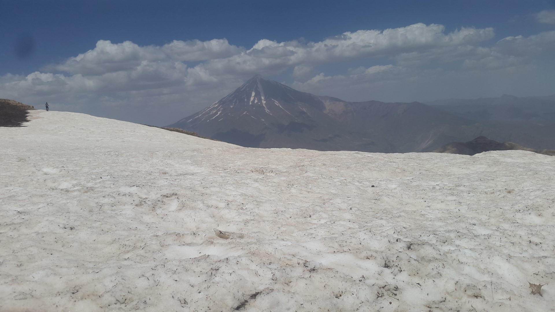 snow pashoreh damavand, Mount Damavand