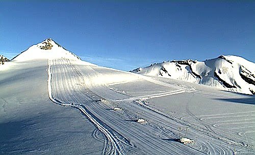 Summer skiing at Stevio Pass, Passo Dello Stelvio Stilfserjoch