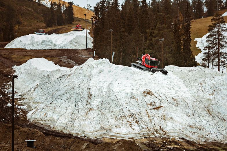 Spreading out last winter's snow ahead of October opening at Ruka