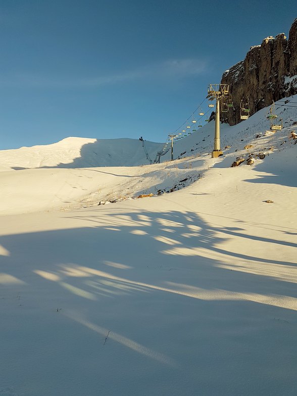 First snowfall of the season, Leysin