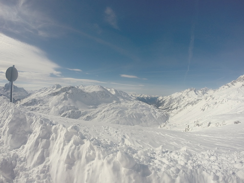 St. Anton Ski Resort by: marcus sawkins