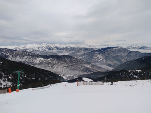 Espot Esquí Ski Resort by: timvannoort14