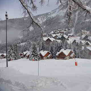 So much snow so early this year., Oz en Oisans