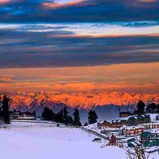 Kashmirguides.com your best friend on powder days, Gulmarg