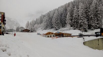 Axamer Lizum Ski Resort by: Andrew Evans