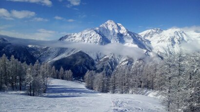 Lovely long red run, San Sicario (Via Lattea)
