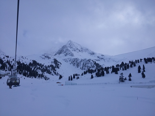 Kühtai Ski Resort by: frank