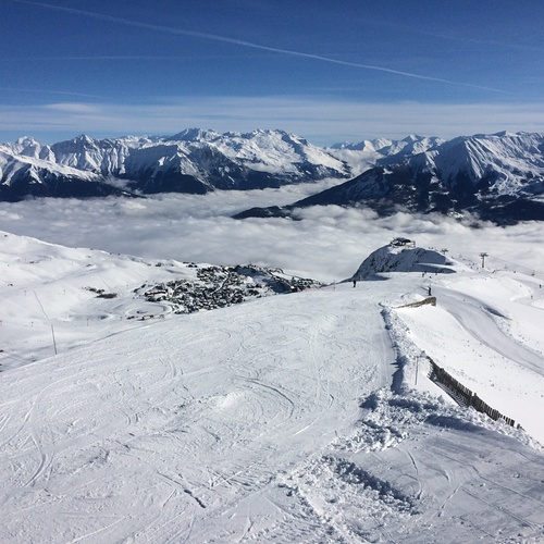 La Toussuire (Les Sybelles) Ski Resort by: Dirk Vermeulen