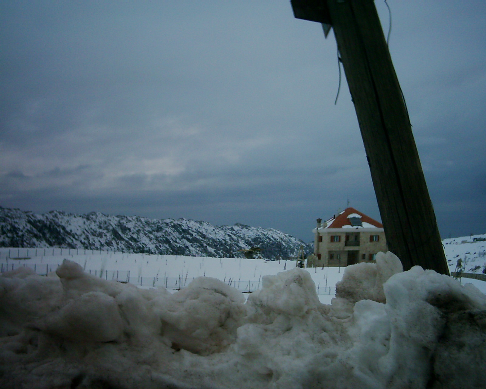 On the road, Laqlouq