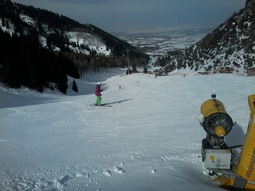 Ak-Bulak Ski Resort by: nick