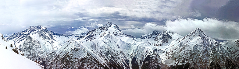 Sommets ouest du massif des Écrins, Les Deux Alpes