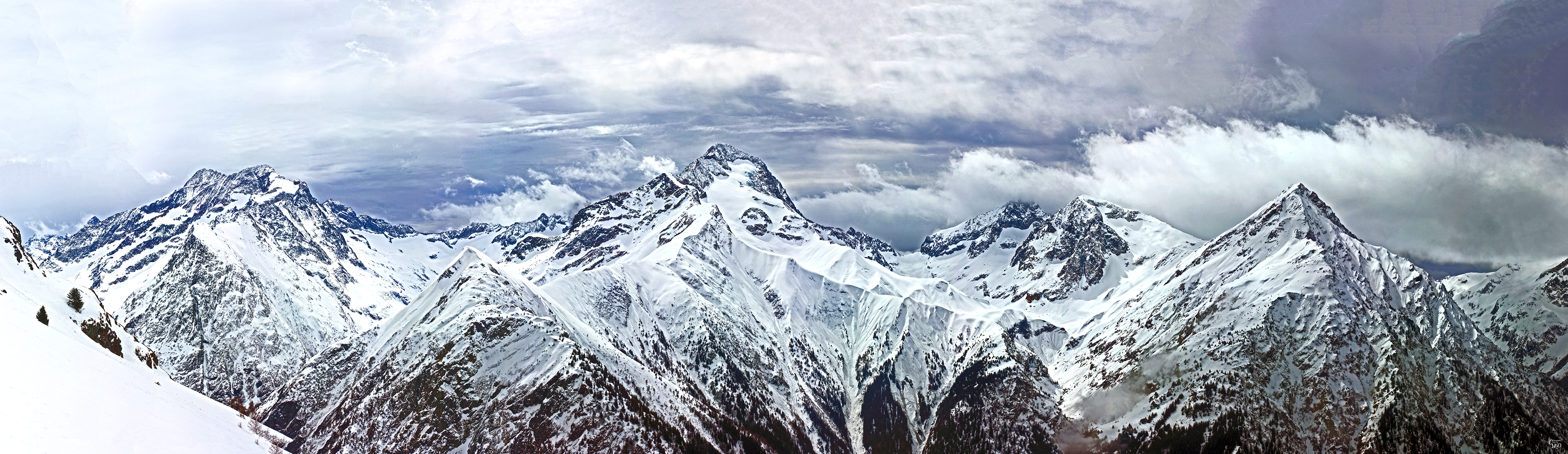Sommets ouest du massif des Écrins, Les Deux Alpes