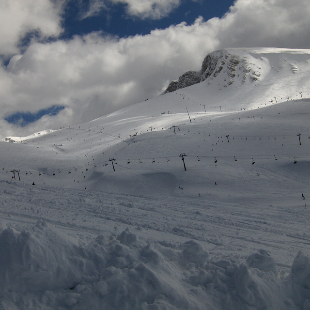 Mt Parnassos-Fterolaka Snow: Sent to our help desk, by a user, in 2012.