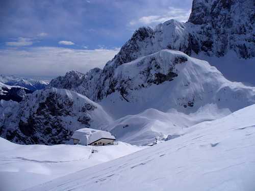 Colere Ski Resort by: Snow Forecast Admin