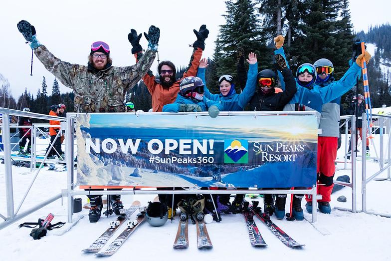 2018/19 season in underway., Sun Peaks