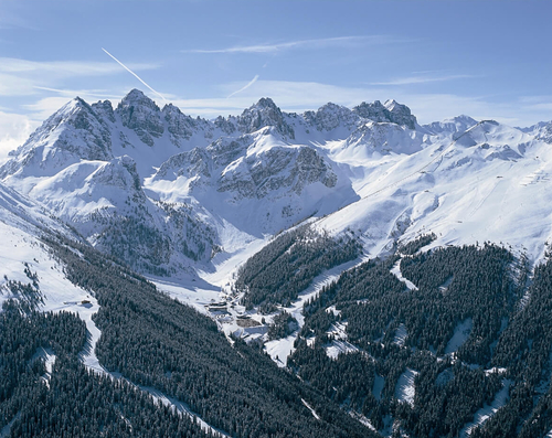 Axamer Lizum Ski Resort by: Karl 'Charlie' Niklass