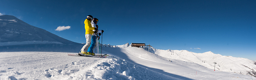 Valloire Ski Resort by: Valloire