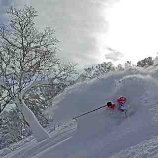 Deep in Japan!, Niseko Hanazono Resort