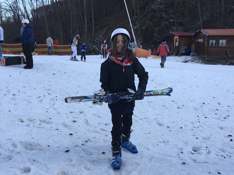 Skiing for the first time!, Eplény Síaréna