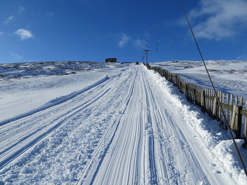 Weardale Ski Club Ski Resort by: Stephen Lumb