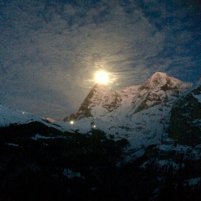 Mürren Snow: Full moon rises over the Eiger   January 2018