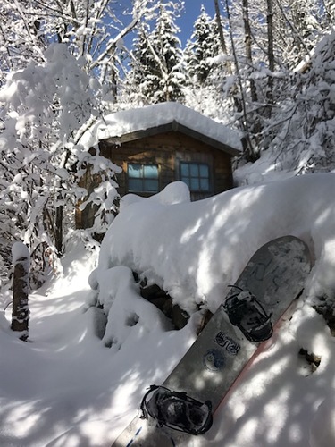 Morzine Ski Resort by: Gerard Delaplanque