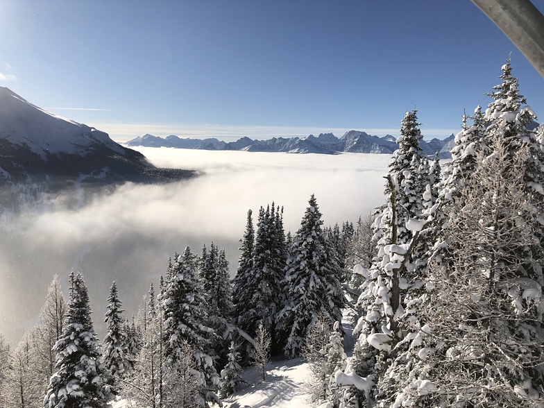 Lake lousie in the morning, Lake Louise