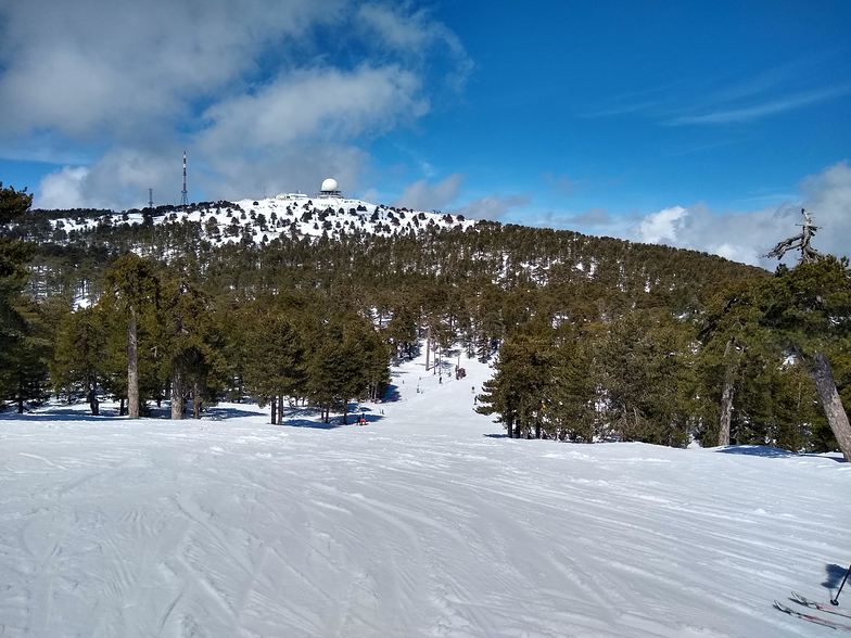 Top of the Aphrodite lift, Mt Olympus