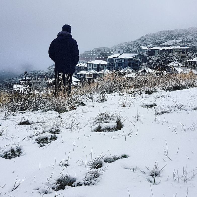 Snowing across Australia., Mount Hotham