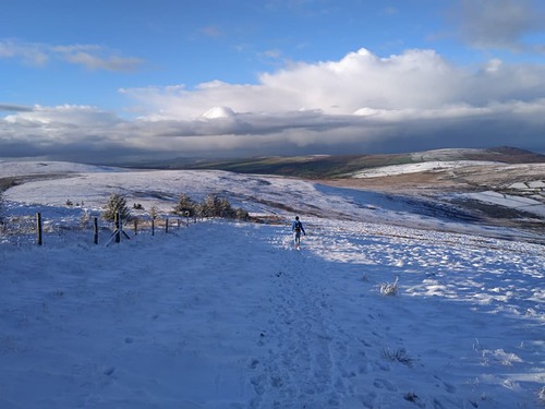Foel Cwmcerwyn Ski Resort by: Chris Morris