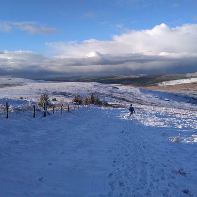 Sunny skies at Foel Cwmcerwyn