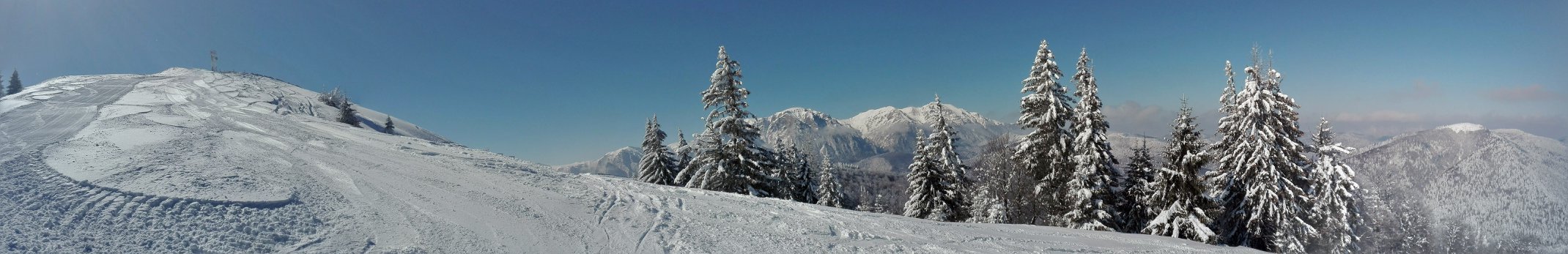 Cazacu Panorama Bucegi, Azuga