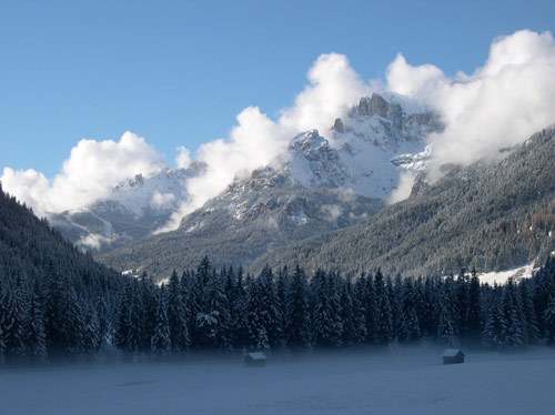 Nebbia fredda, Pozza di Fassa