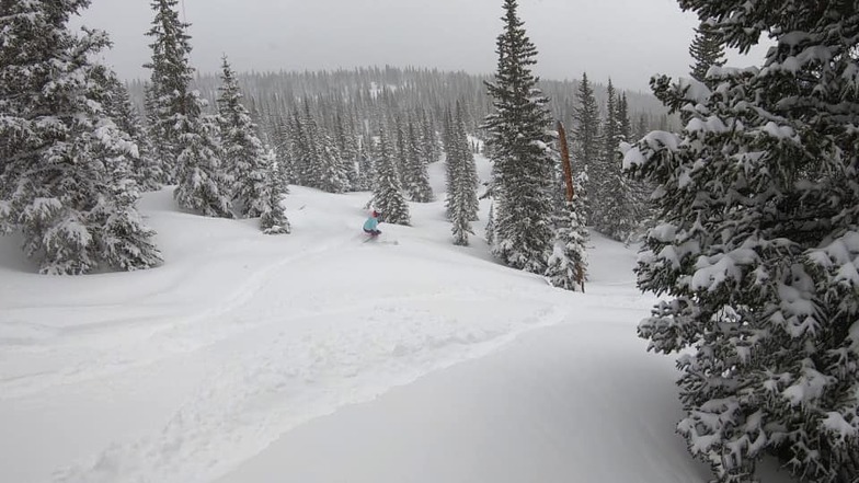 Season extended to the end of May., Breckenridge