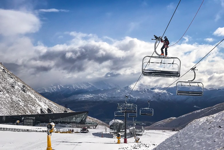 Pre-season maintenance., Remarkables