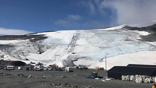 Galdhøpiggen Sommerskisenter Ski Resort by: Snow Forecast Admin