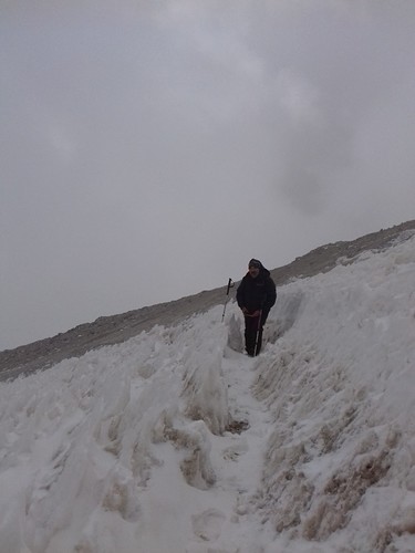 Mount Damavand Ski Resort by: ghasem ahmari