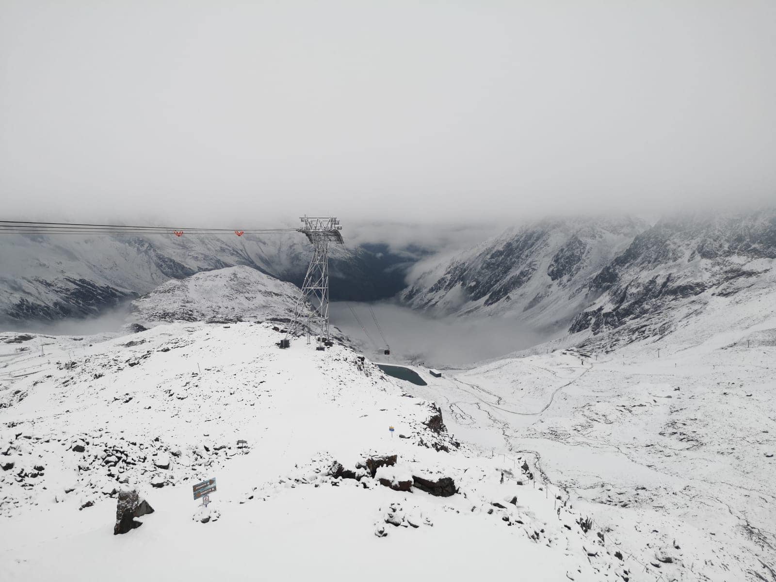 10cm reported at the Stubai Glacier