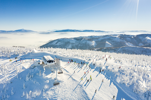 Szczyrkowski Ośrodek Narciarski Ski Resort by: szczyrkowski
