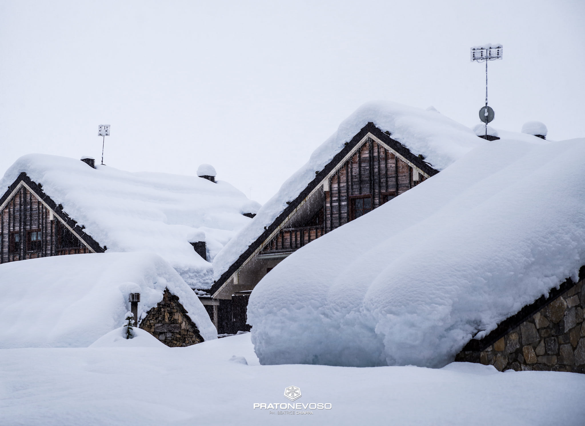 1.5 metres (5ft) of snow in latest storm, Mondolè (Prato Nevoso and Artesina)