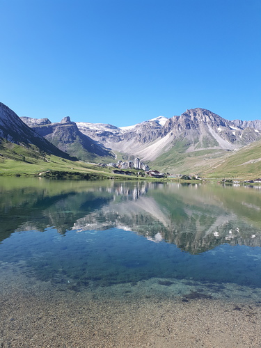 Tignes Ski Resort by: Peter Broughton