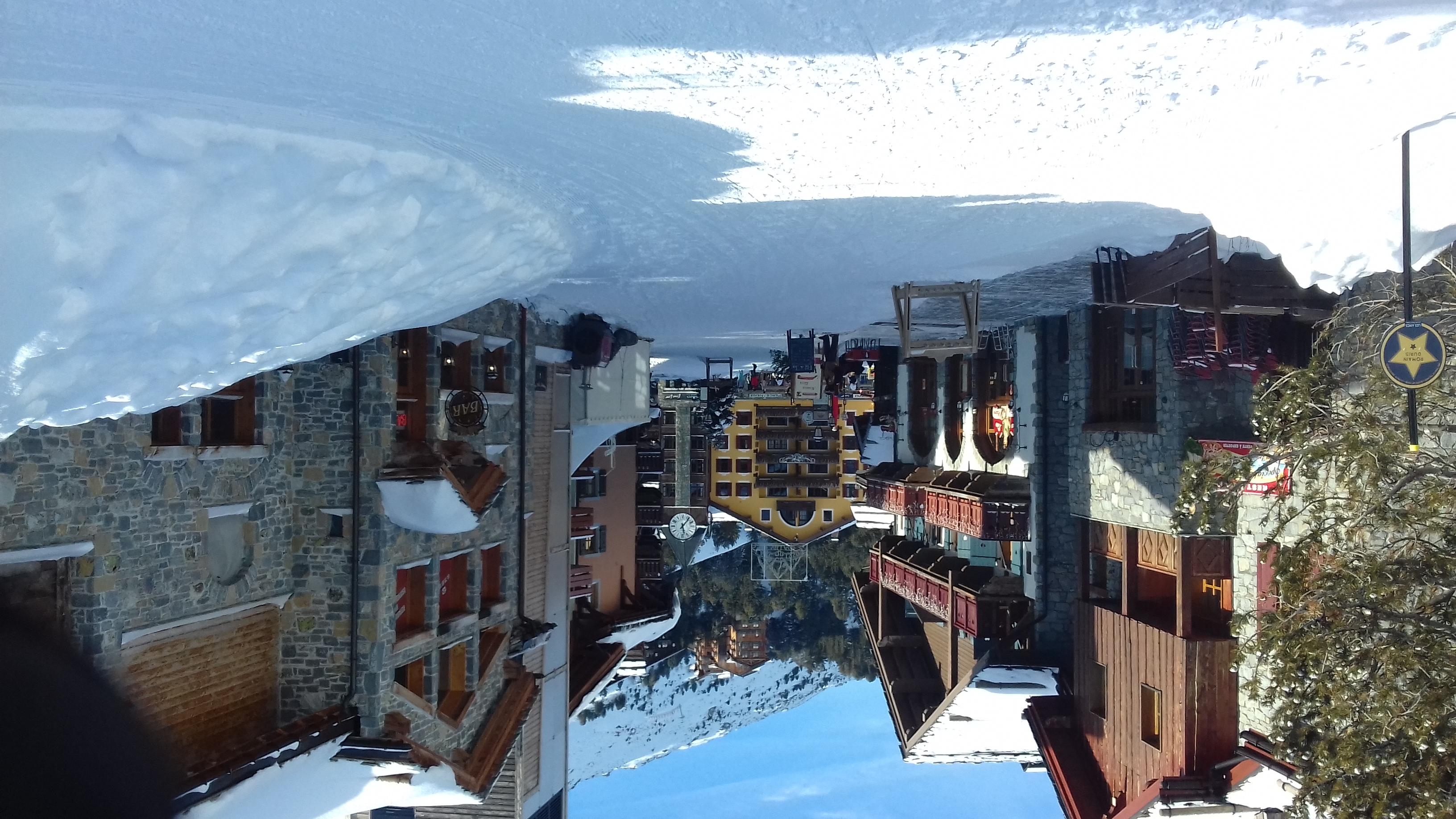 Lovely Village, Les Arcs