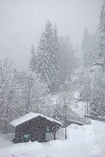 Les Contamines Ski Resort by: Snow Forecast Admin