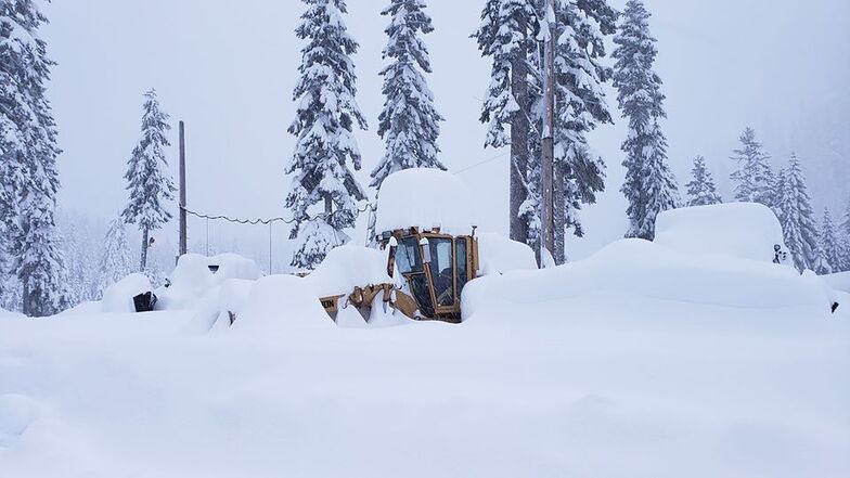 3ft (90cm) in the past 48hrs, Alpental At The Summit