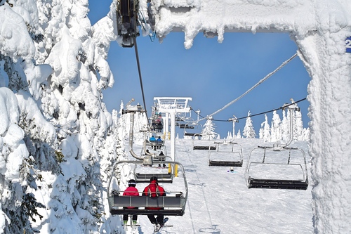 Big White Ski Resort by: Gavin