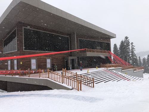 Mt Ilgaz Ski Resort by: Tuncer Özvar