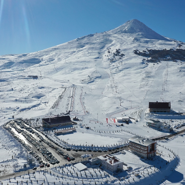 Yıldız Dağı Kayak Merkezi, Yildiz Ski Resort