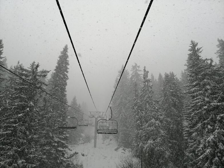 best snowstorm of the season so far for the country, Pamporovo