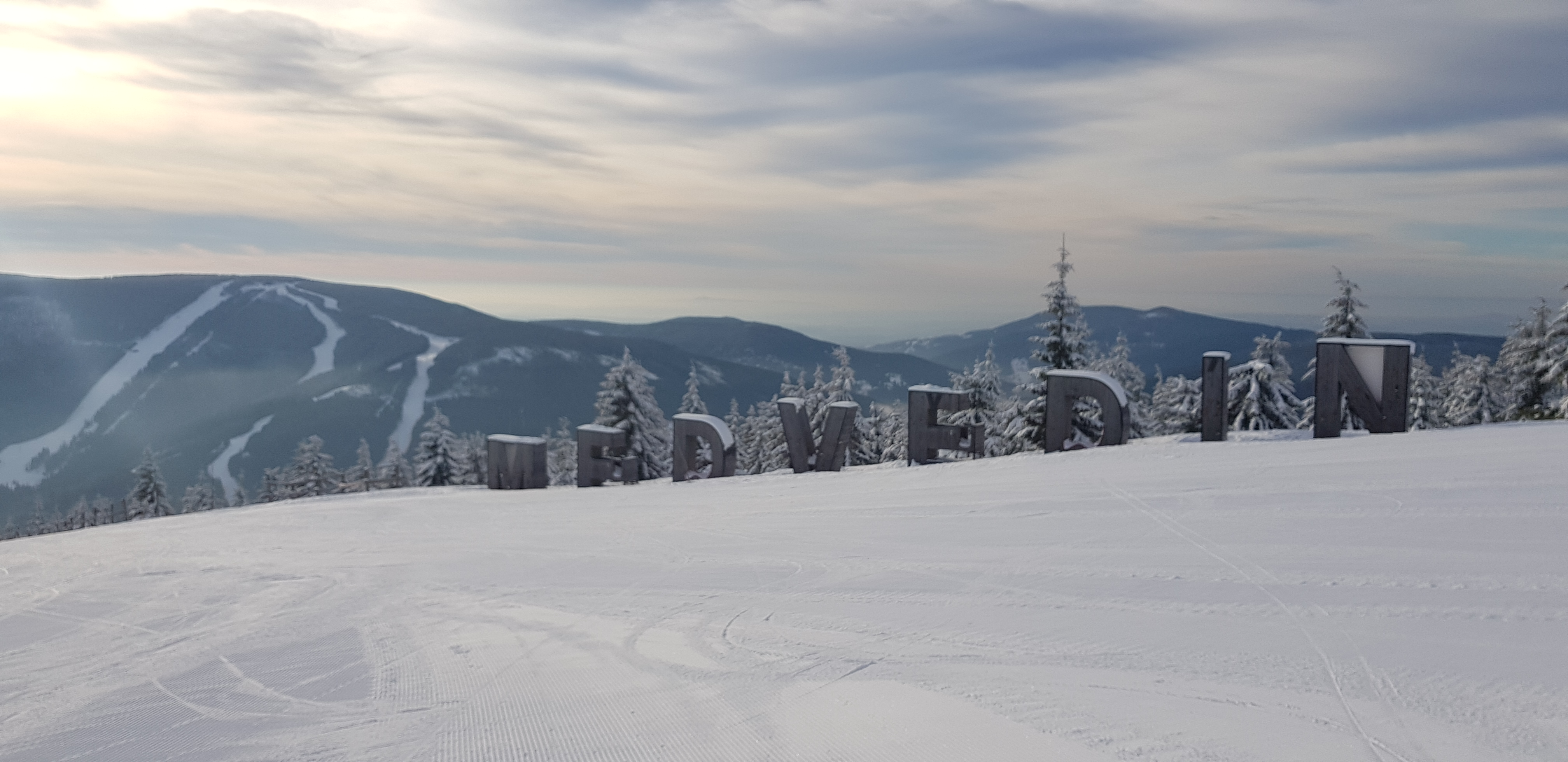 Medvedin, Špindlerův Mlýn - Svatý Petr