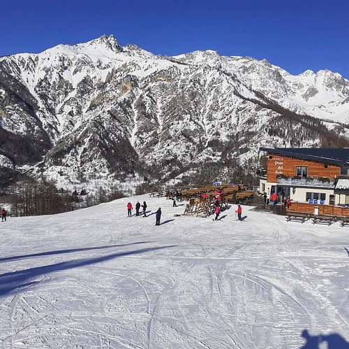 Bardonecchia Ski Resort by: tourist offical